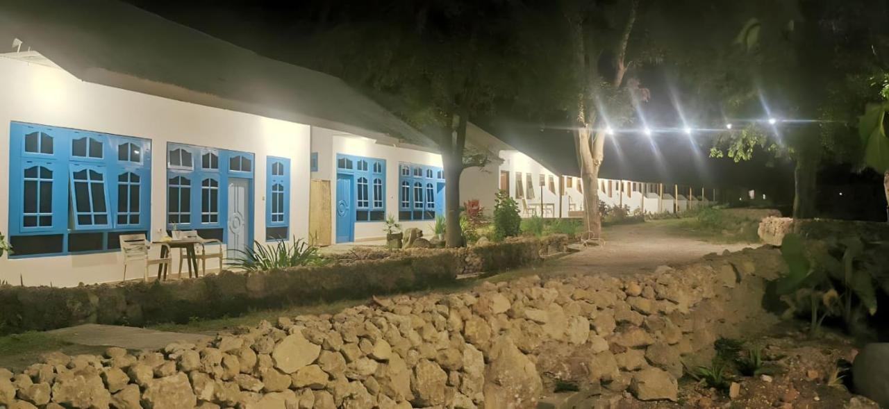 The Village Rua Beach Homestay Exterior photo